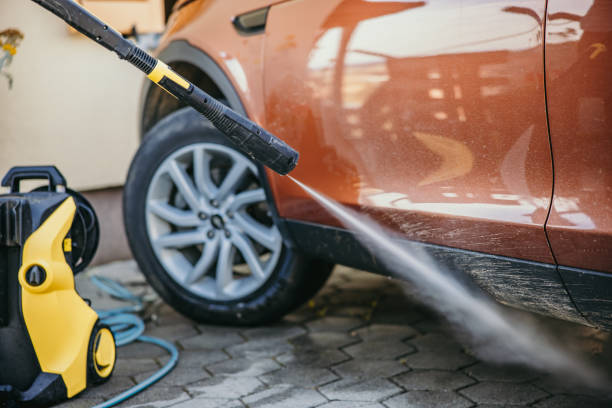 Best Roof Pressure Washing  in Clarksdale, MS