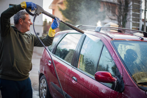 Best Roof Pressure Washing  in Clarksdale, MS